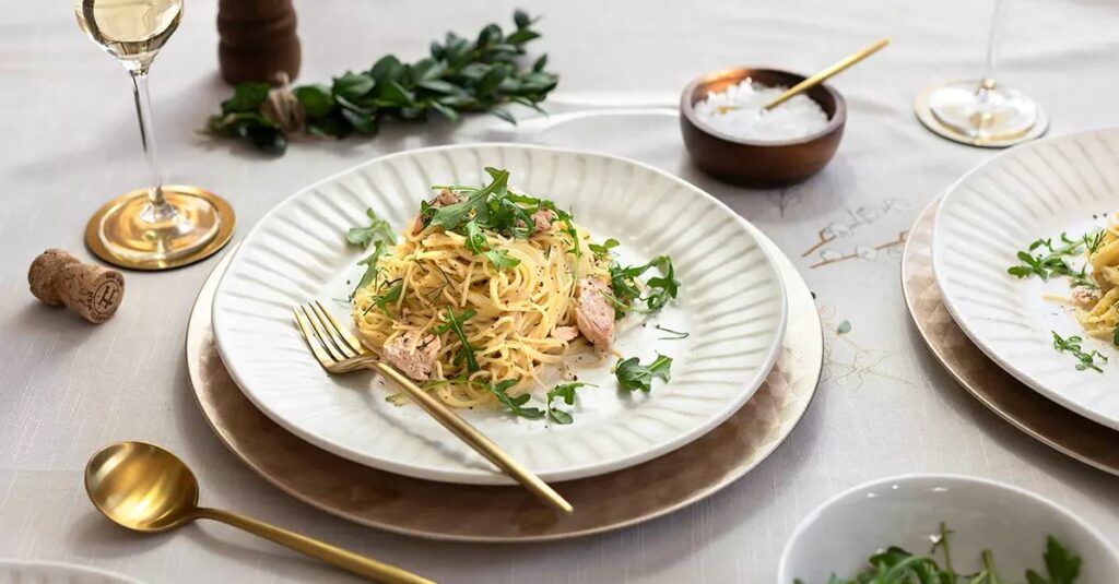 Lachsrezept für Tagliolini an Champagner Sauce mit Rucola